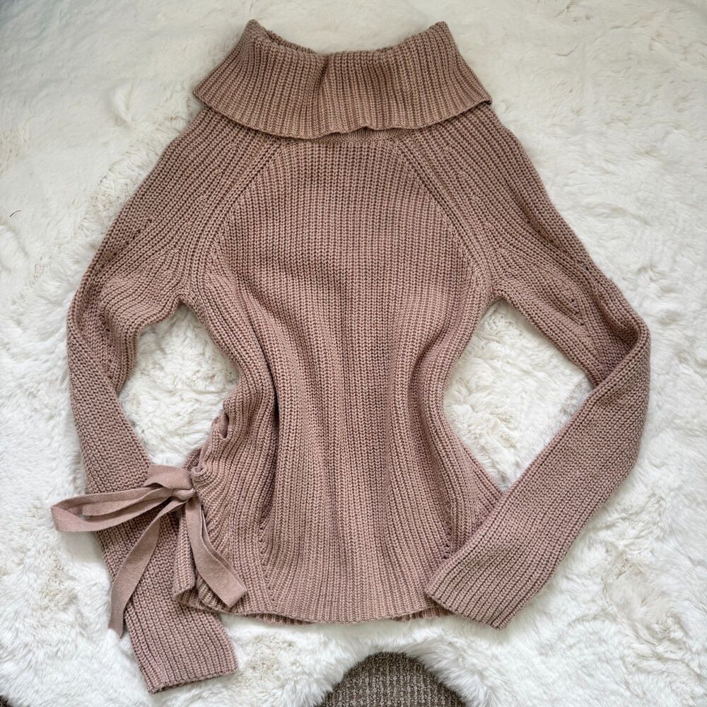 Bebe Chunky Knit Lace-up Sweater XS - Tan / Dark Beige